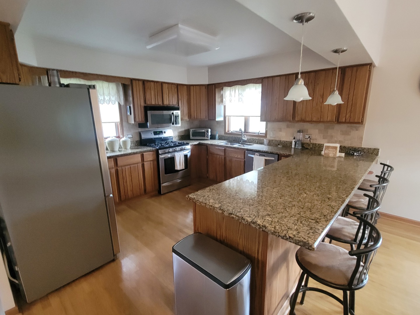 39934 N Fairway Drive Property Photo 3