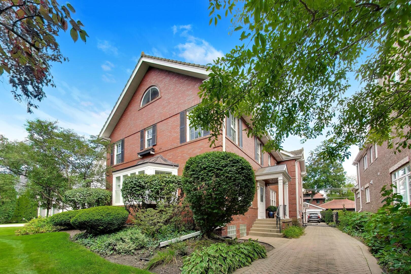 12747905 Property Photo 2