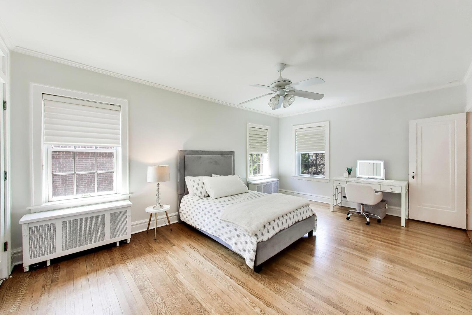 12747905 Property Photo 22
