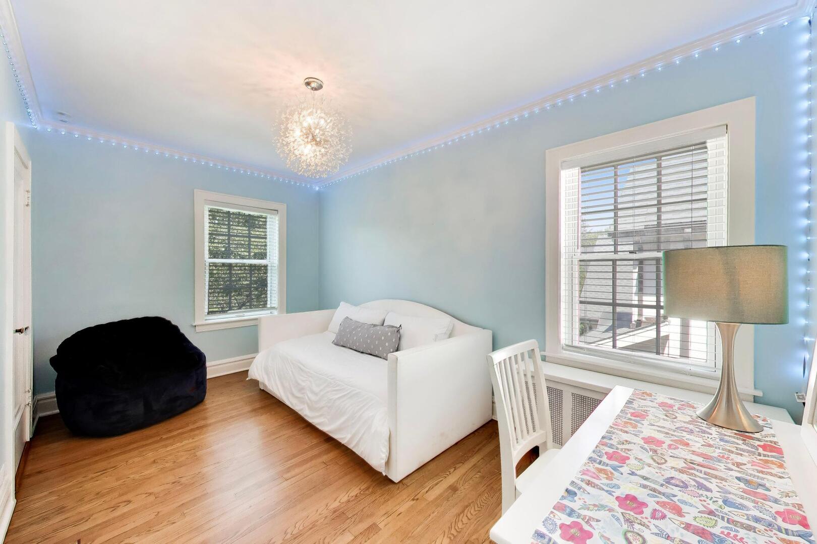12747905 Property Photo 24