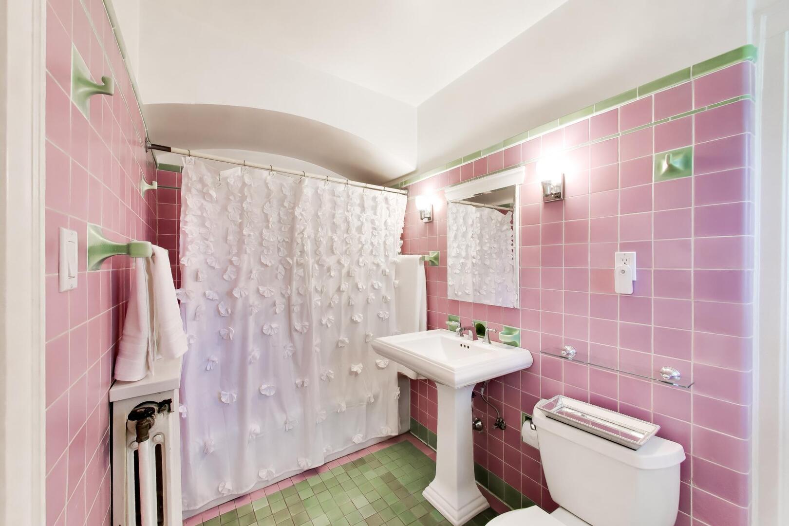 12747905 Property Photo 24