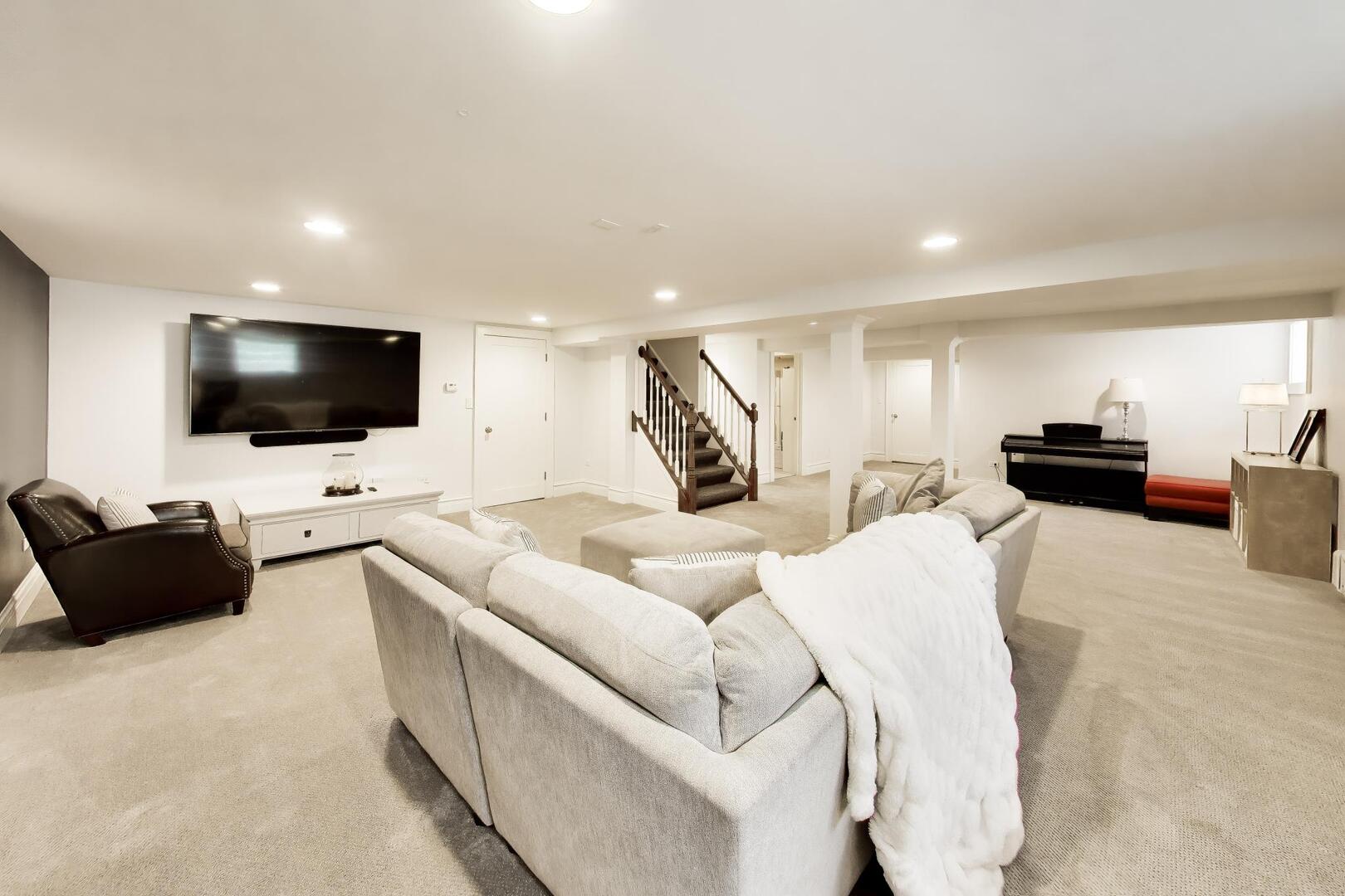 12747905 Property Photo 29