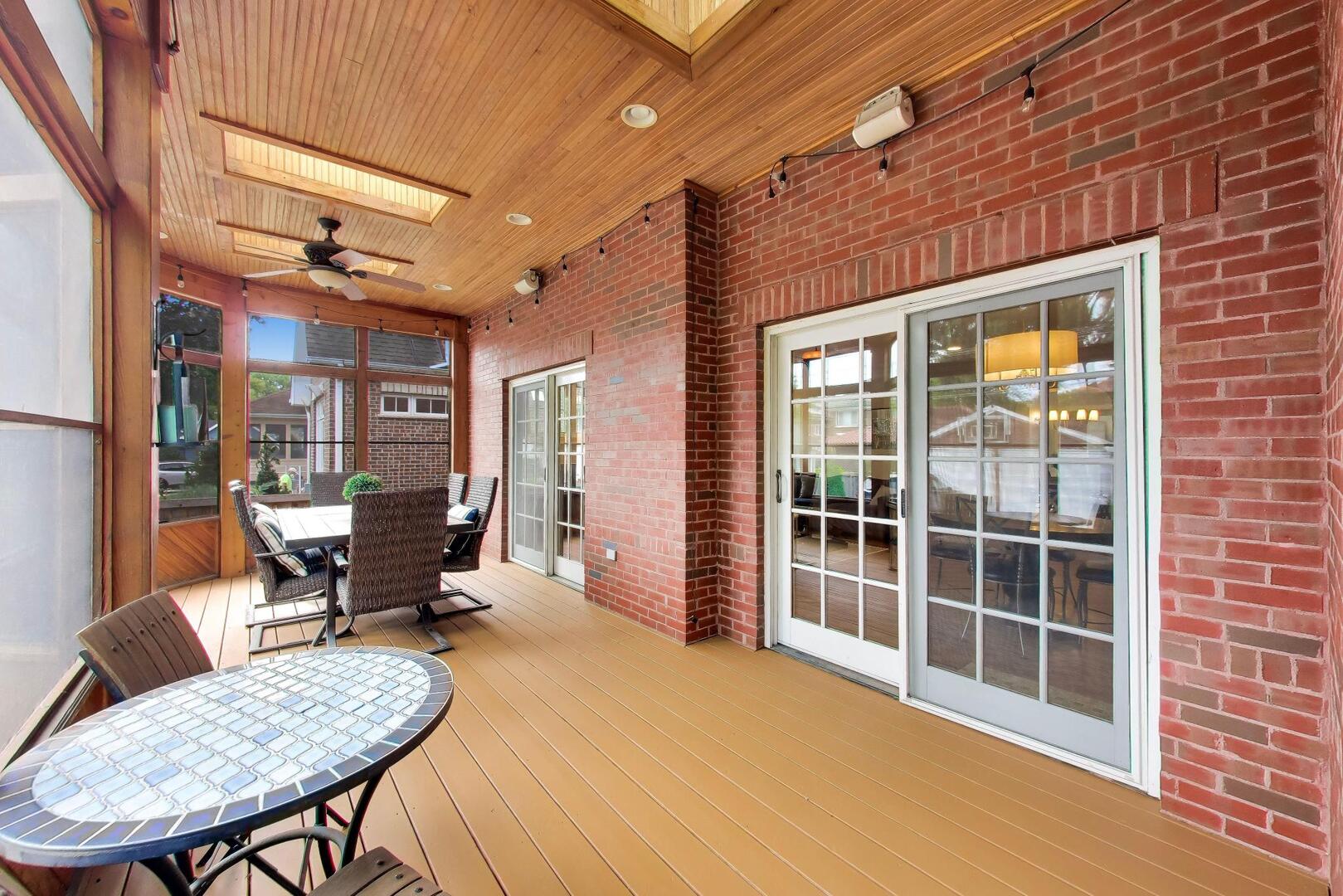 12747905 Property Photo 35