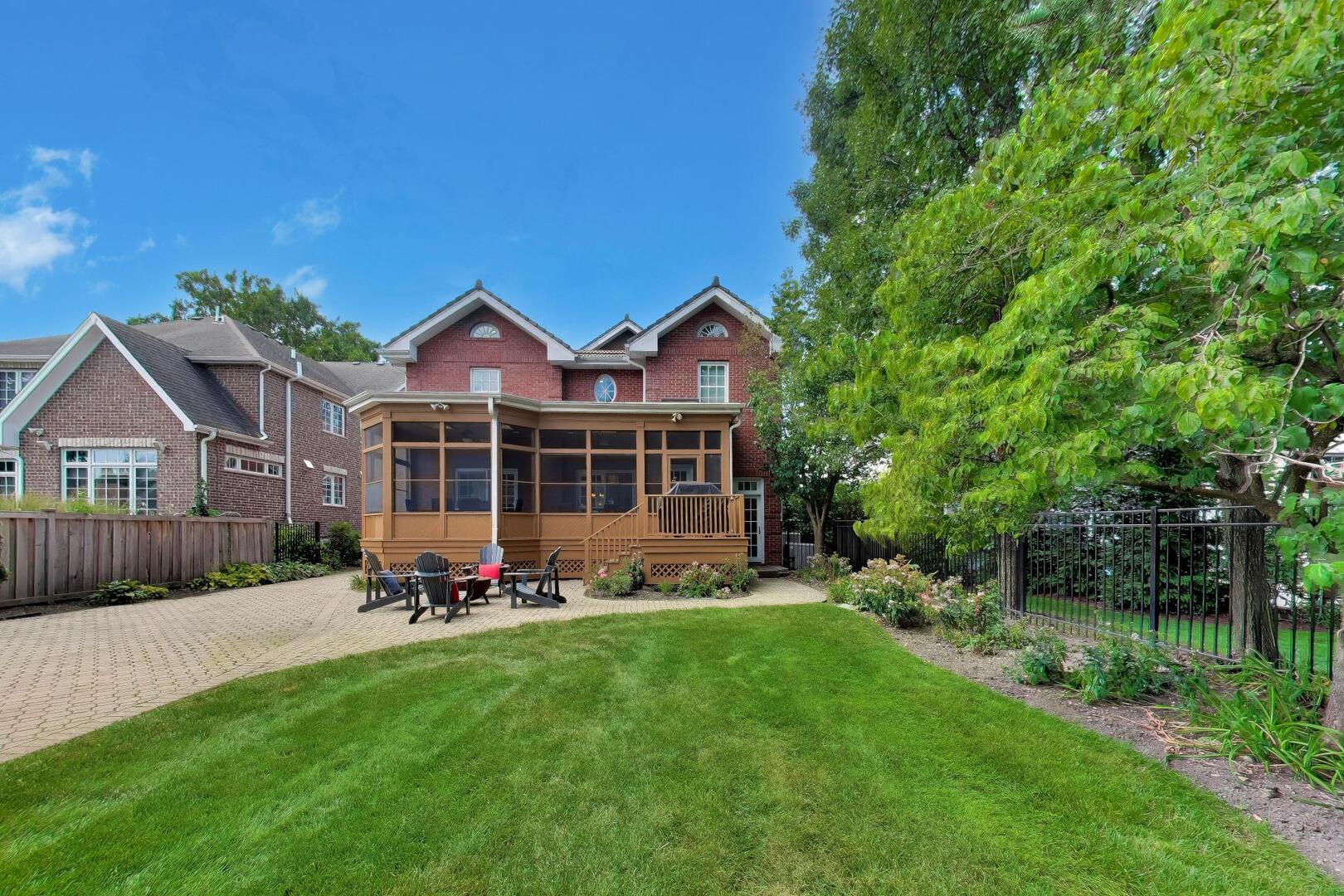 12747905 Property Photo 38