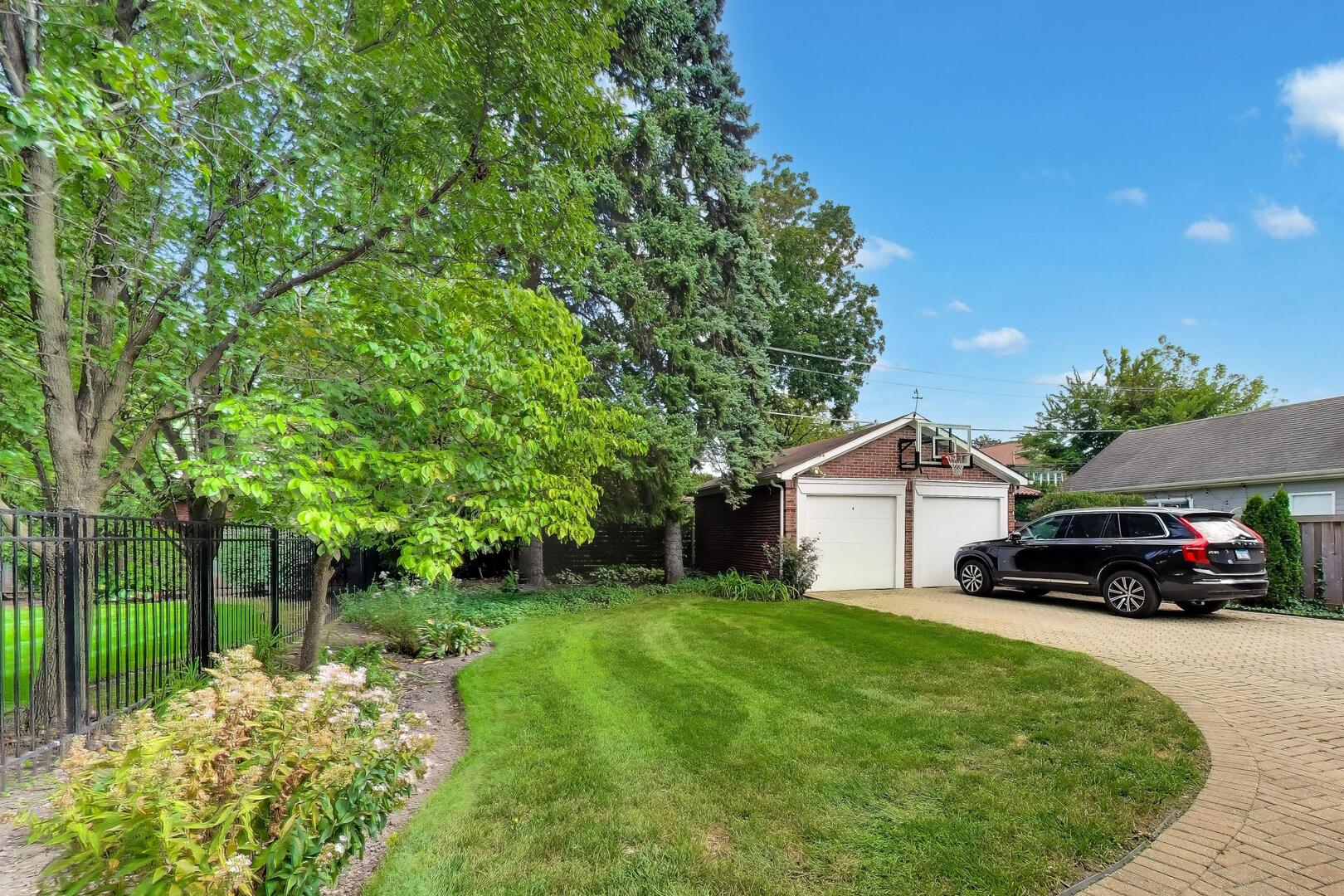 12747905 Property Photo 39