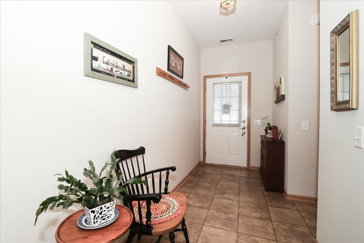 13586 Yellow Pine Drive Property Photo 3