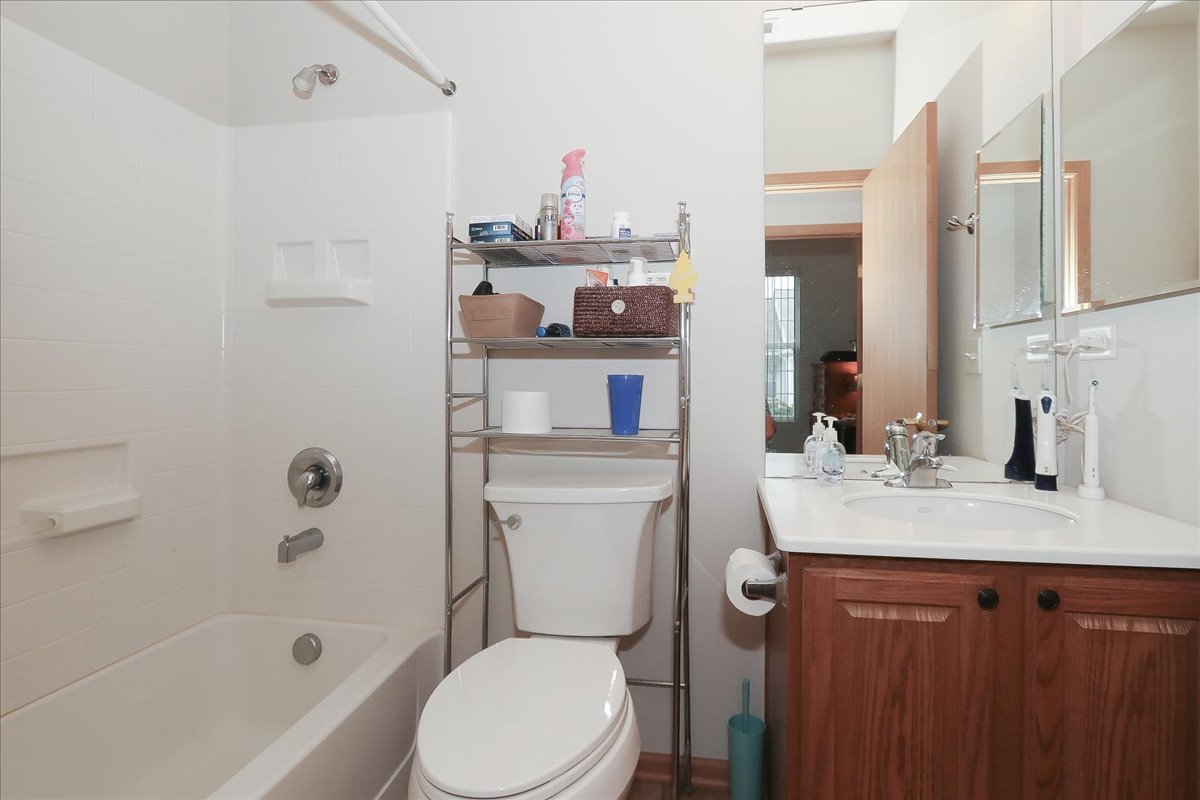 13586 Yellow Pine Drive Property Photo 20