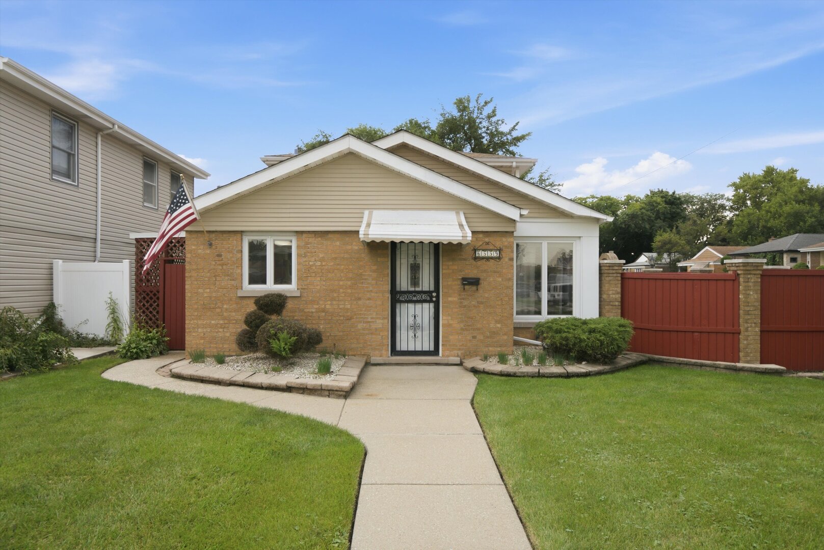 6559 W 60th Place Property Photo 1