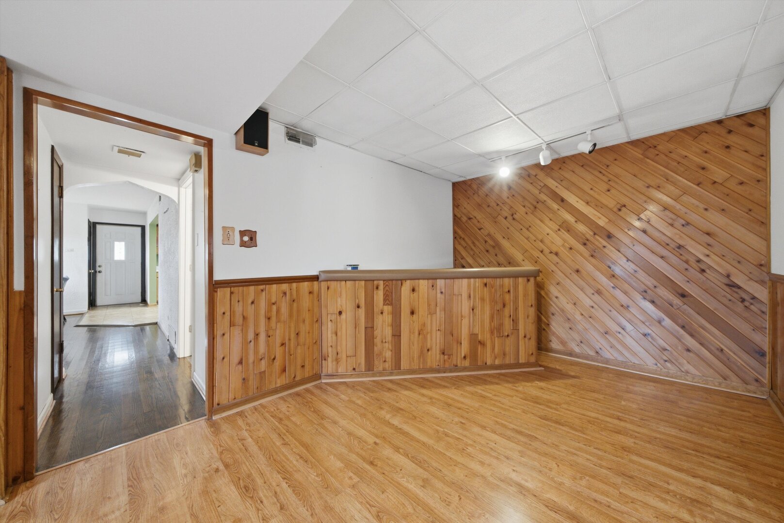 6559 W 60th Place Property Photo 16