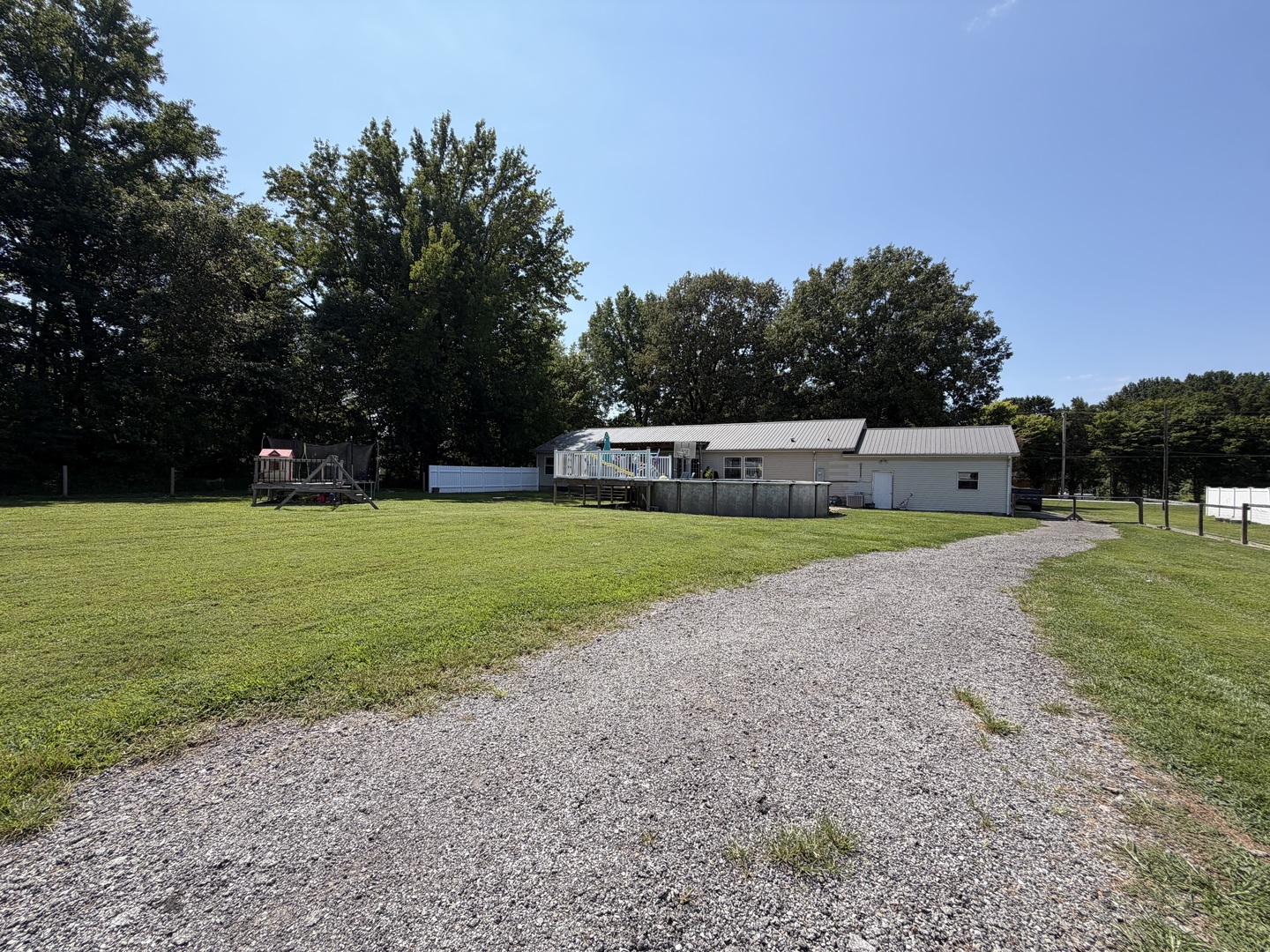 706 Airport Road Property Photo 25