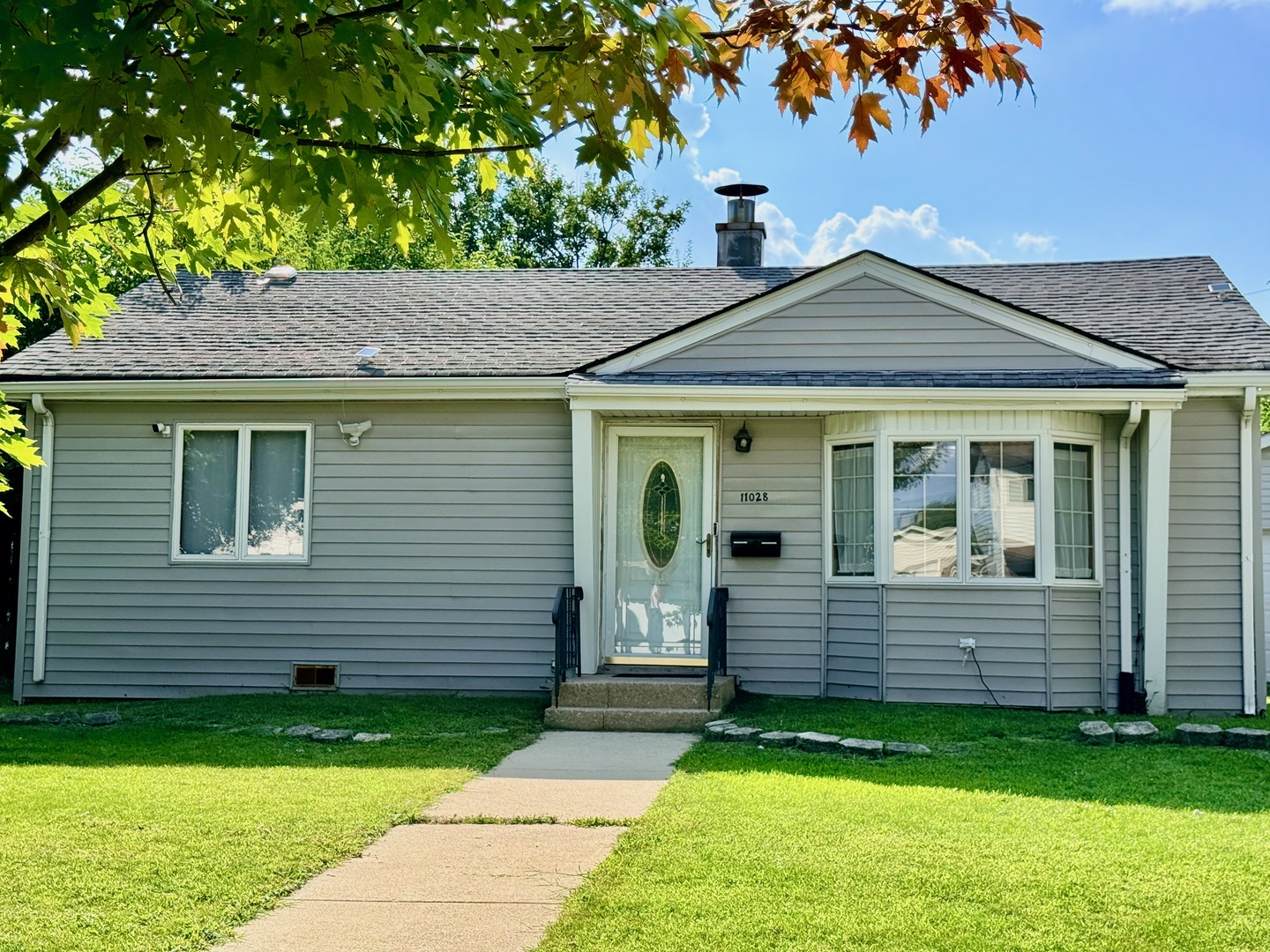 11028 Major Avenue Property Photo 3