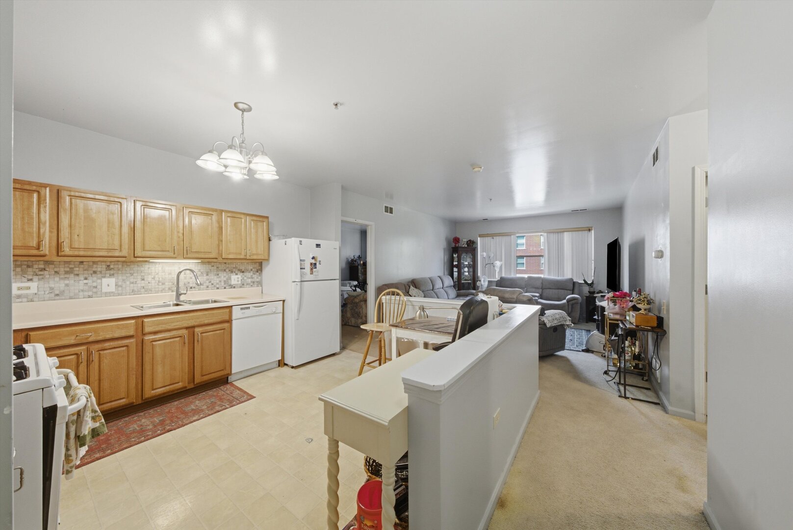 6710 S Keating Avenue 203 Property Photo 6