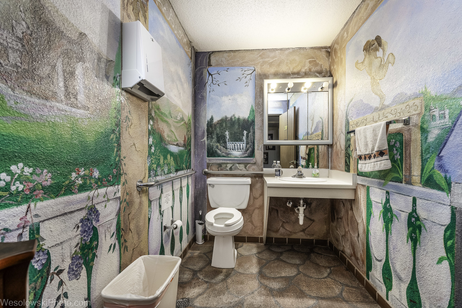 3305 Sunset Avenue 221 Property Photo 15