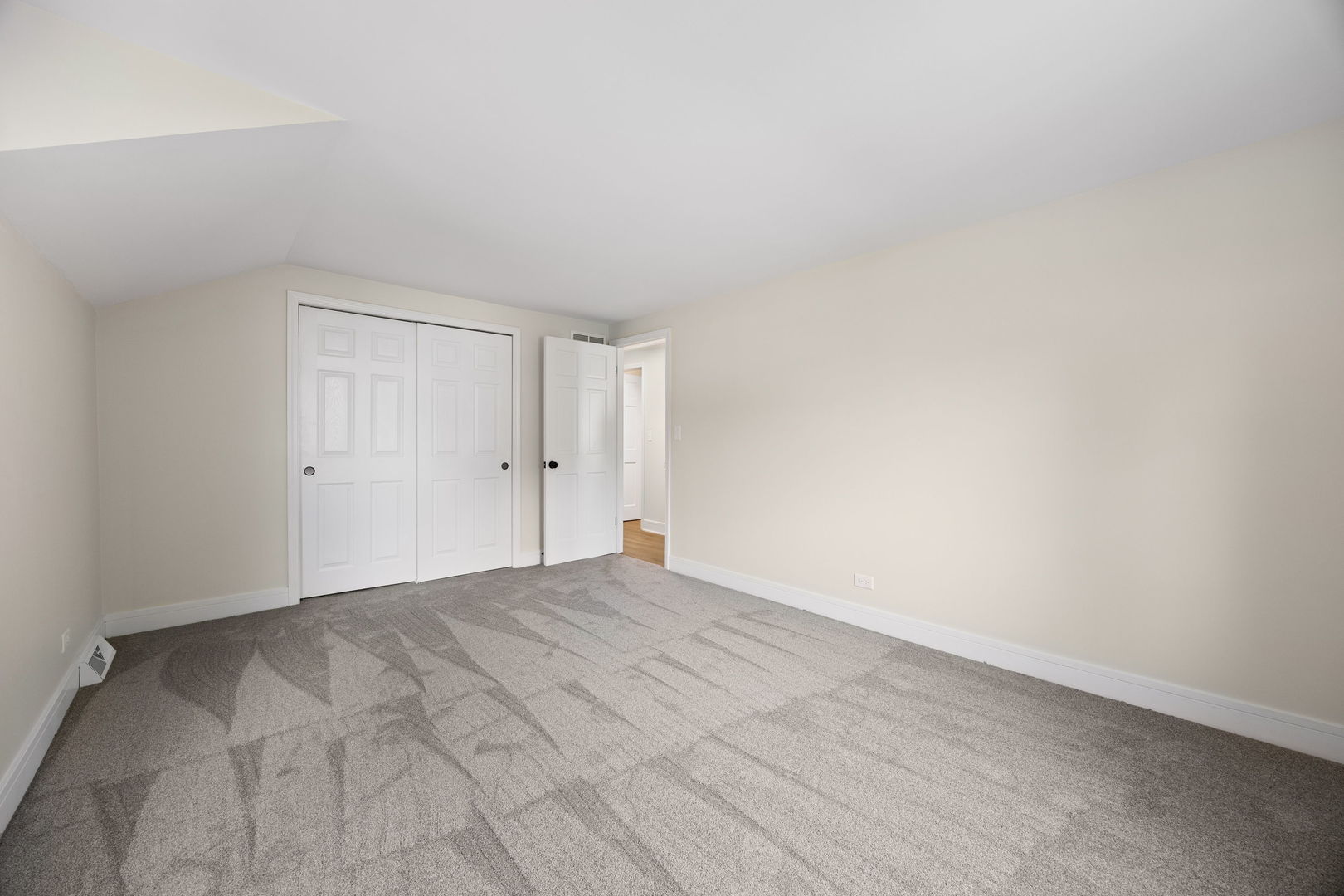 1620 Hemstock Avenue Property Photo 24