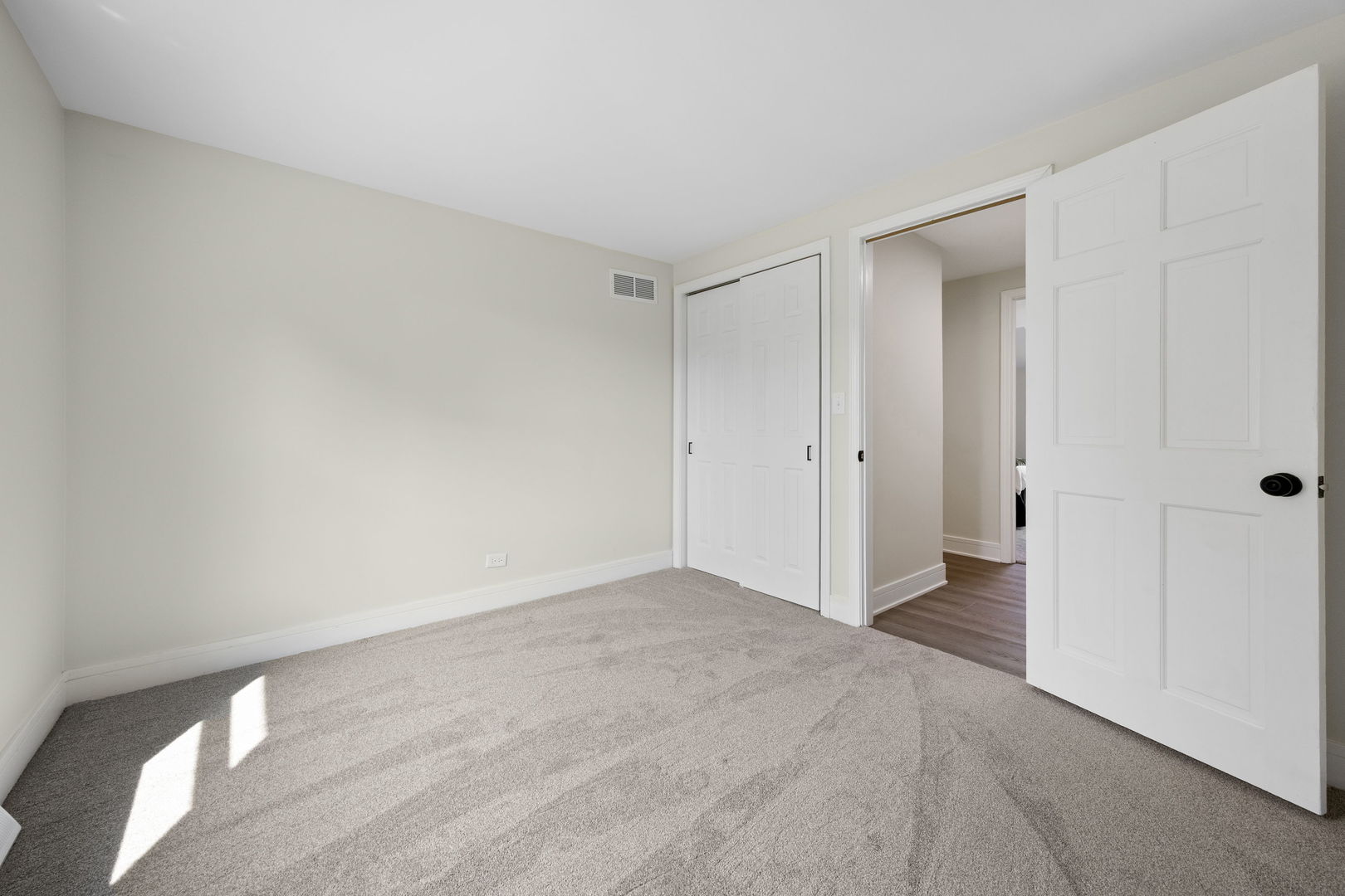 1620 Hemstock Avenue Property Photo 28
