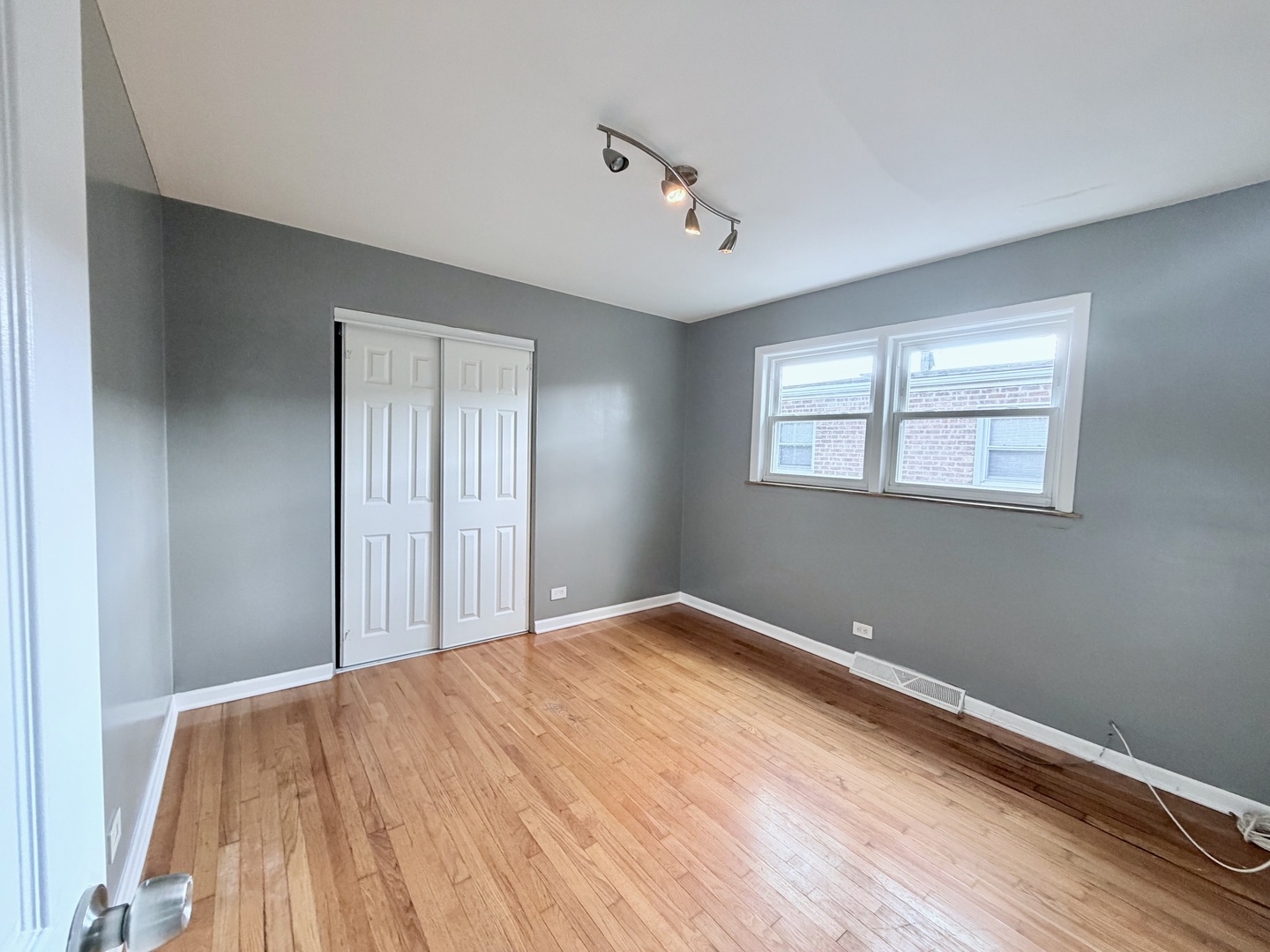 24 E 75th Street 2 Property Photo 10