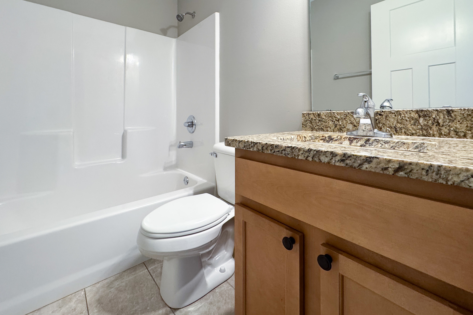 5604 Jackies Drive R Property Photo 7