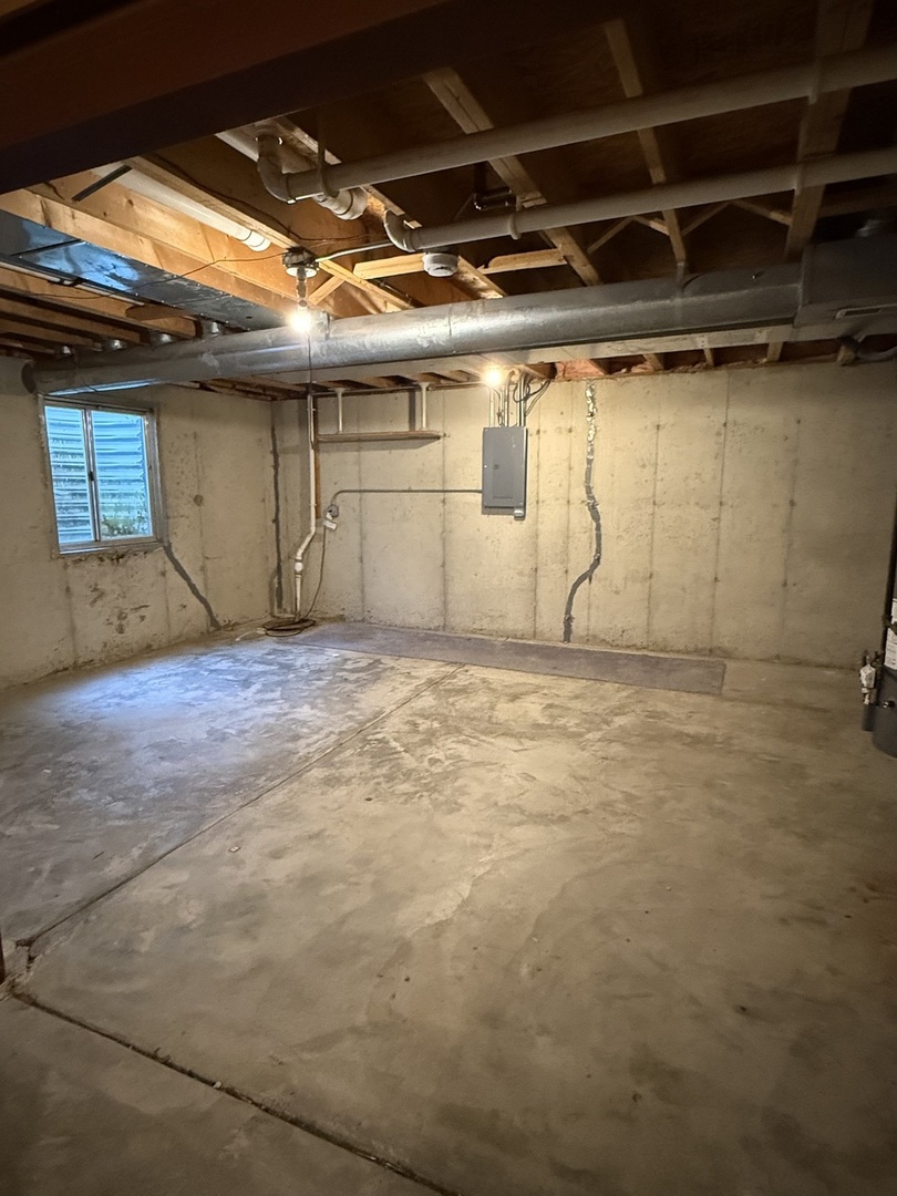 2032 Wedgewood Circle Property Photo 13