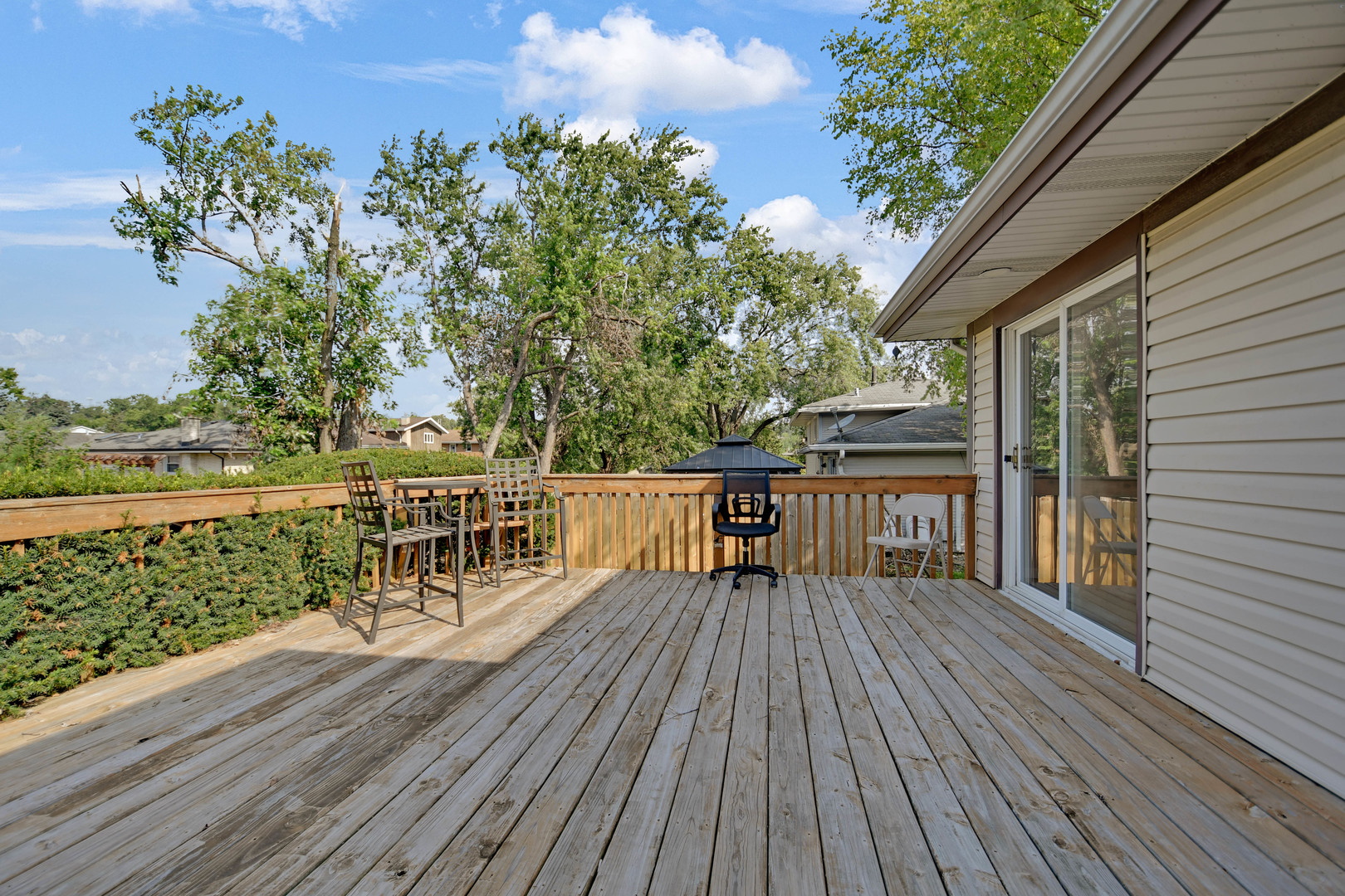 8808 S 85th Court Property Photo 17