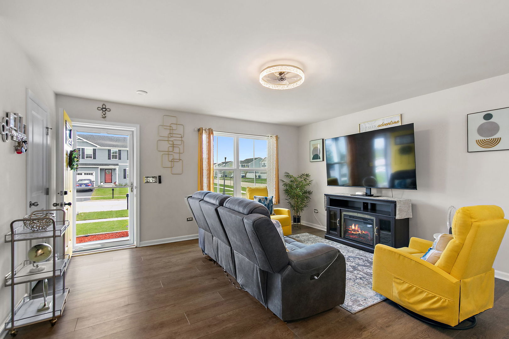 499 Bantam Street Property Photo 3