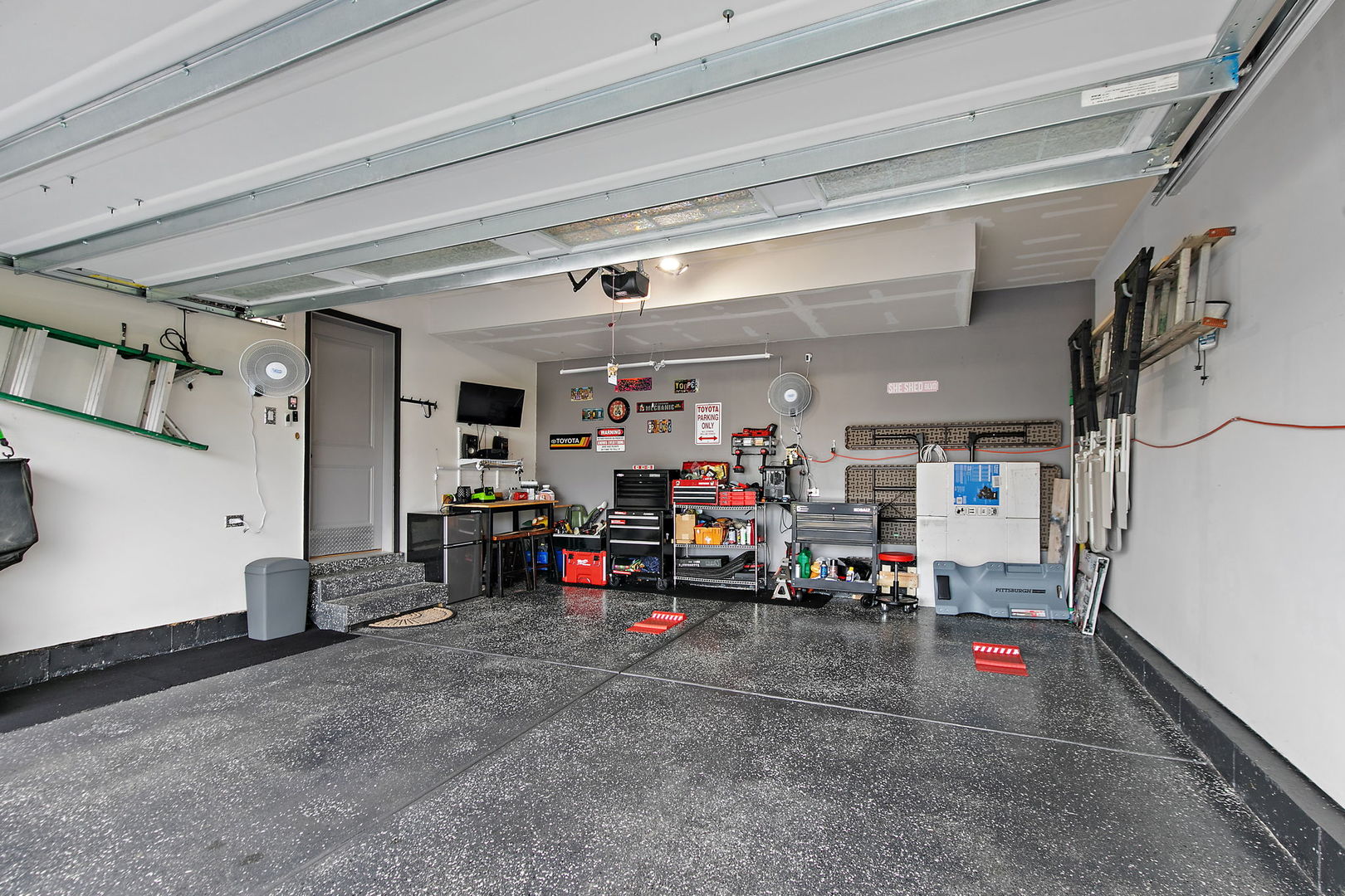 499 Bantam Street Property Photo 22
