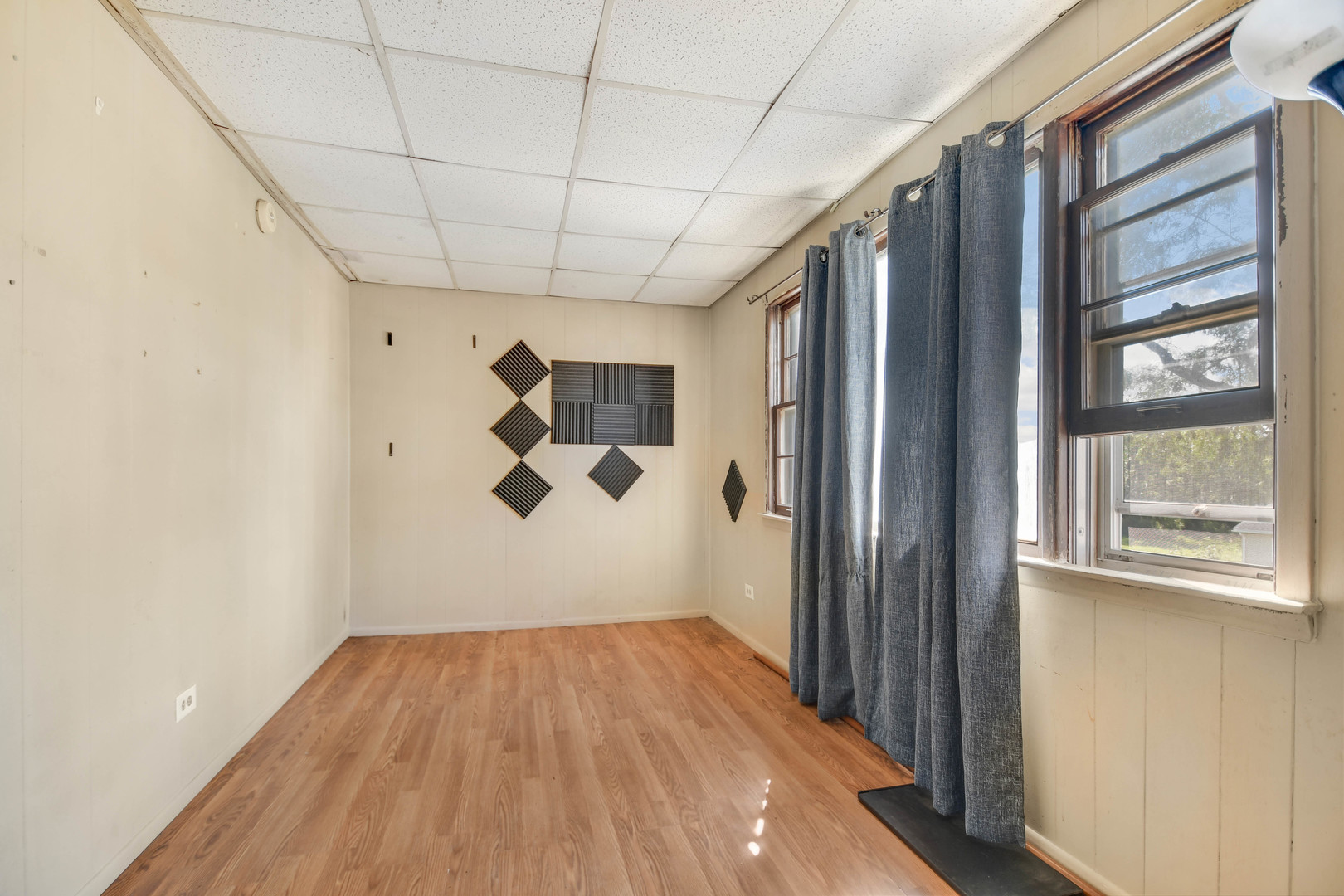 25 W 21st Street Property Photo 6