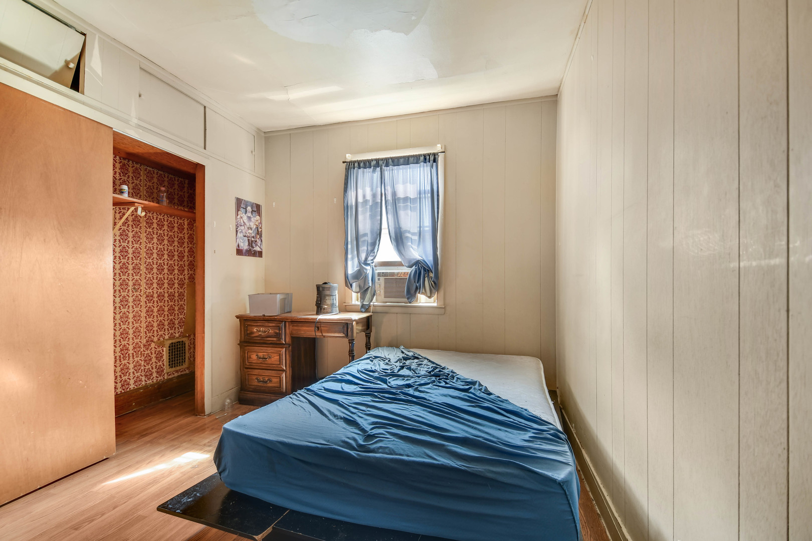25 W 21st Street Property Photo 9