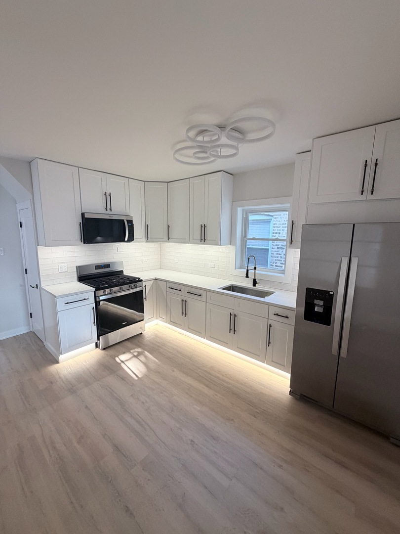 8052 S Harvard Avenue Property Photo 12
