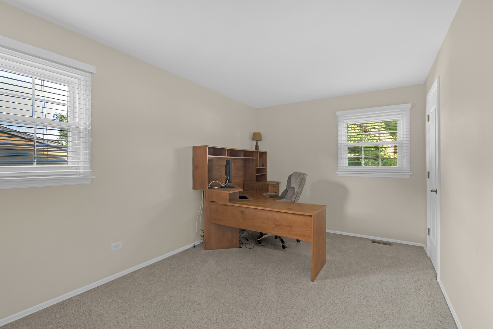 1153 S Fairview Avenue Property Photo 24