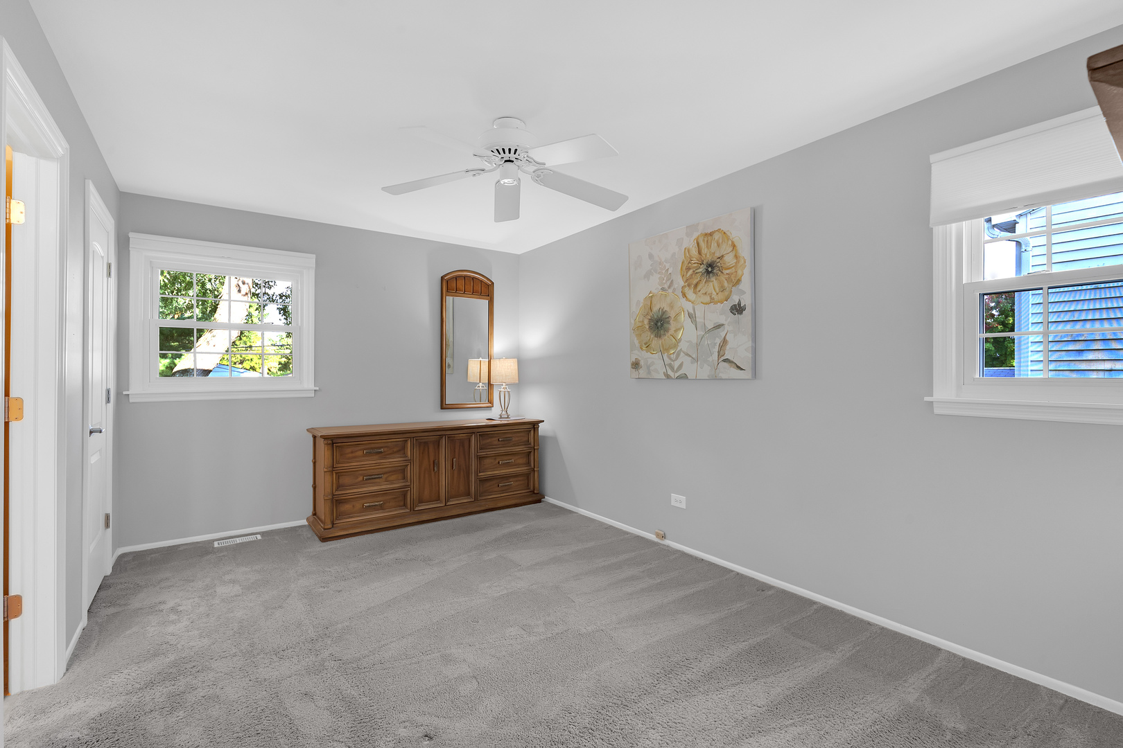 1153 S Fairview Avenue Property Photo 26