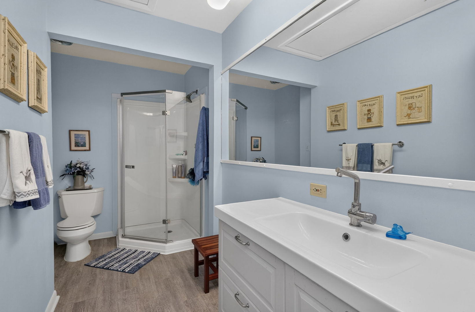 4218 Seeley Avenue Property Photo 16