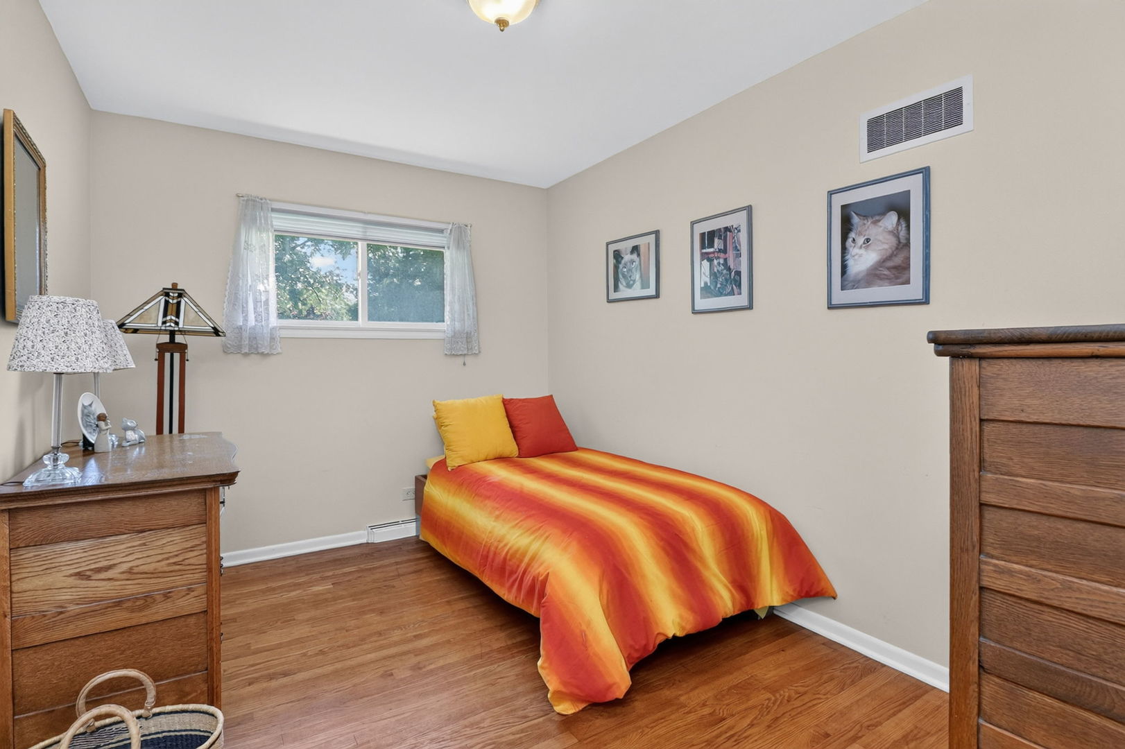 4218 Seeley Avenue Property Photo 18