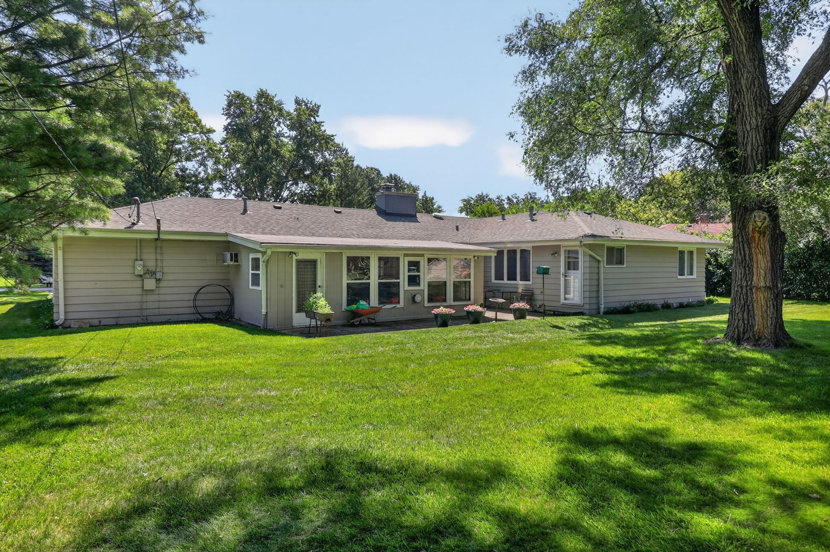 4218 Seeley Avenue Property Photo 21