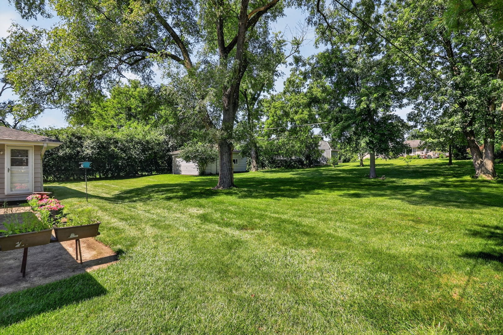 4218 Seeley Avenue Property Photo 22