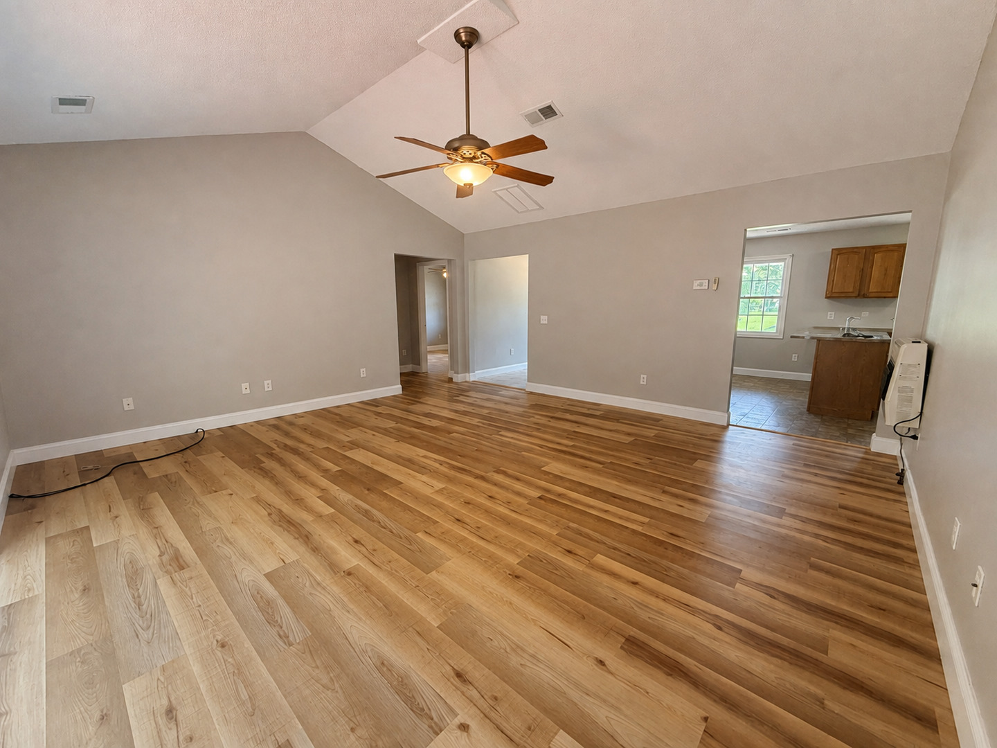 2805 Juniper Drive Property Photo 8