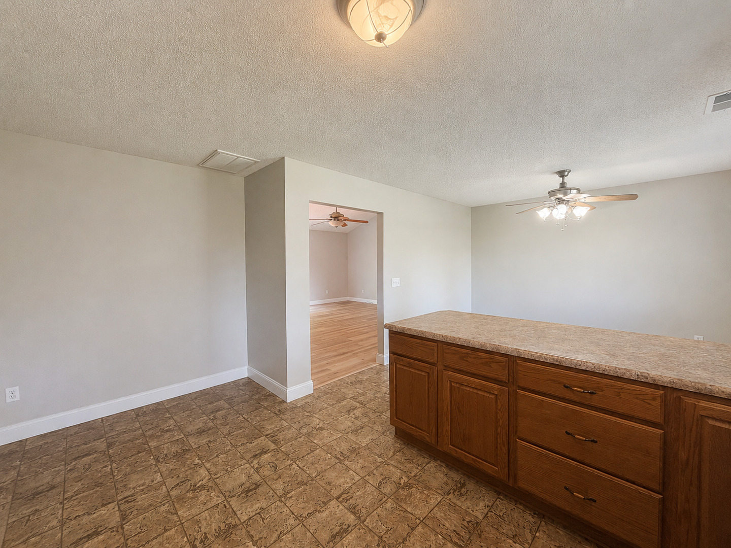 2805 Juniper Drive Property Photo 13