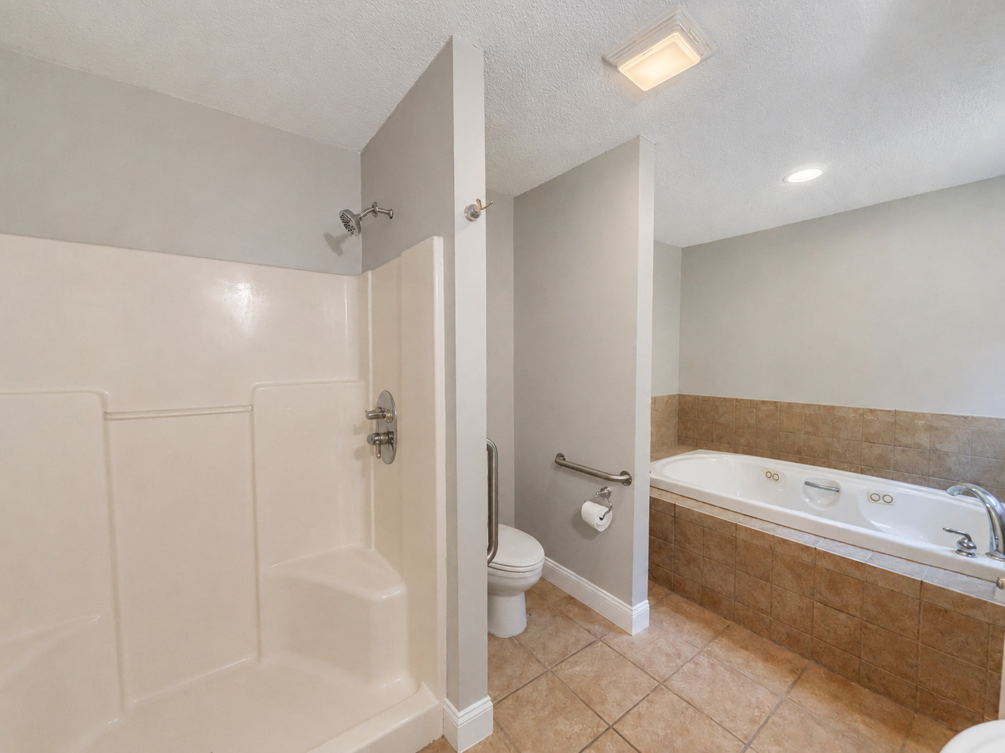 2805 Juniper Drive Property Photo 21