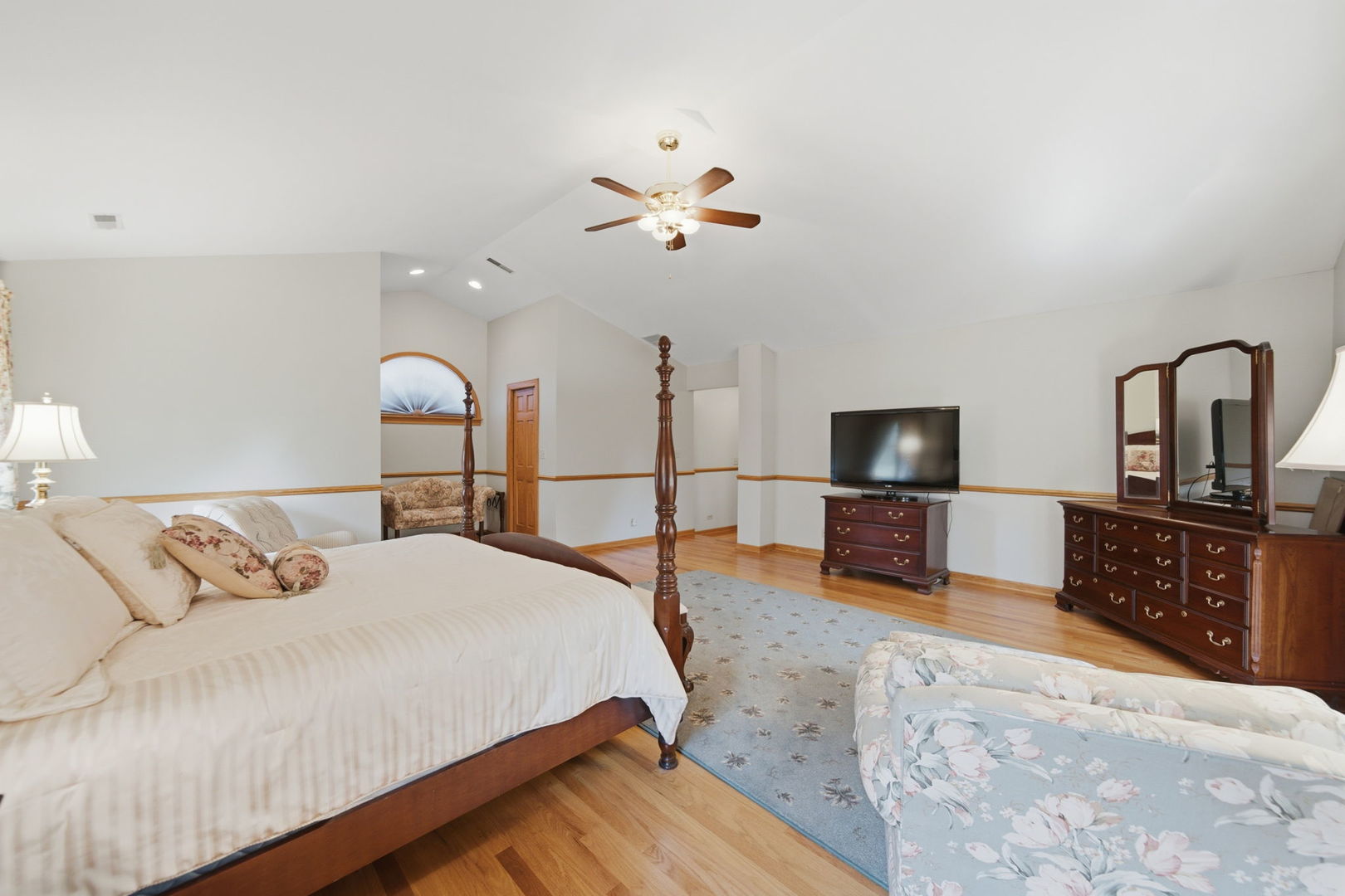 1654 Wadsworth Road Property Photo 22