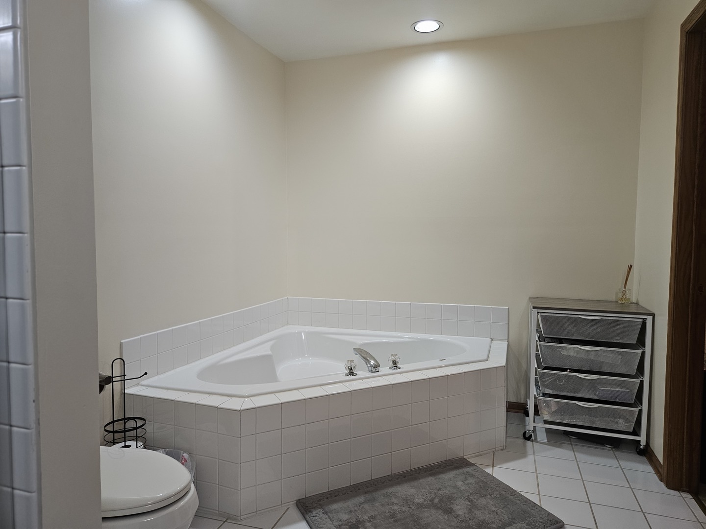 10956 S 76th Avenue Property Photo 10