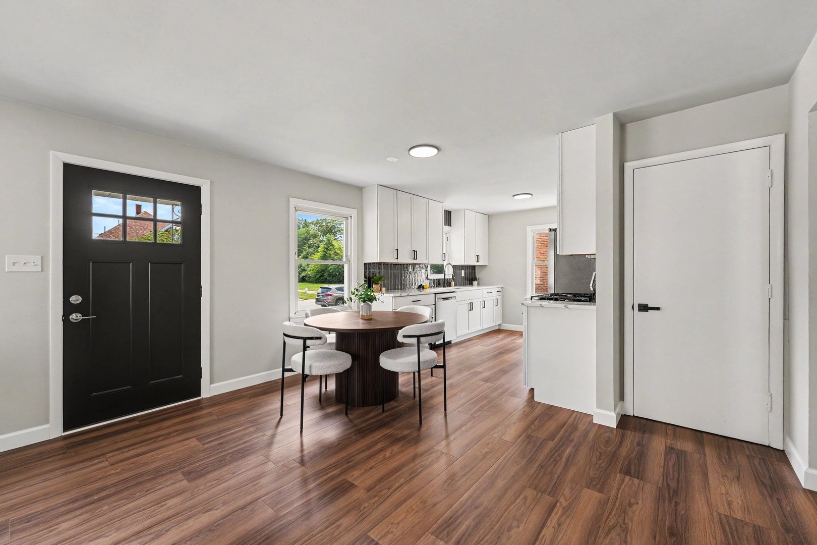 18316 Sherman Street Property Photo 8