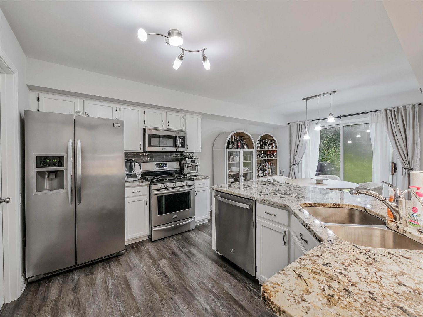 68 Cambridge Avenue Property Photo 4