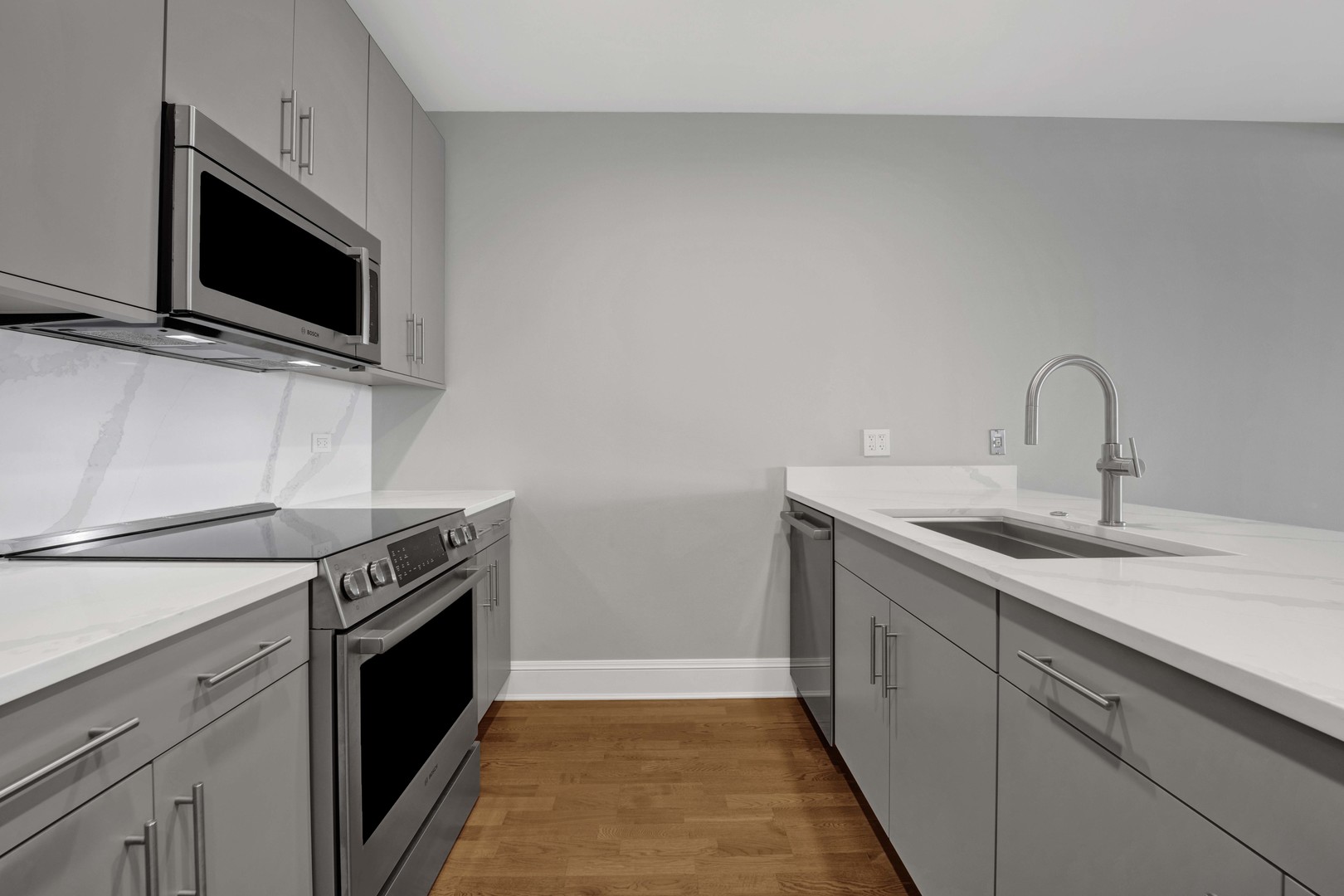 850 N Lake Shore Drive 1103 Property Photo 13