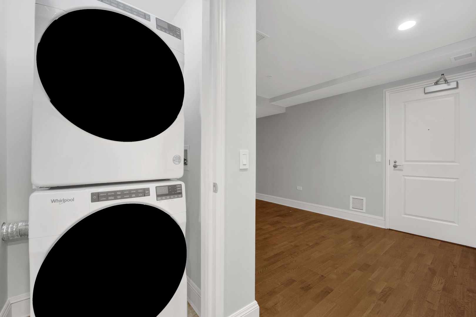 850 N Lake Shore Drive 1103 Property Photo 24