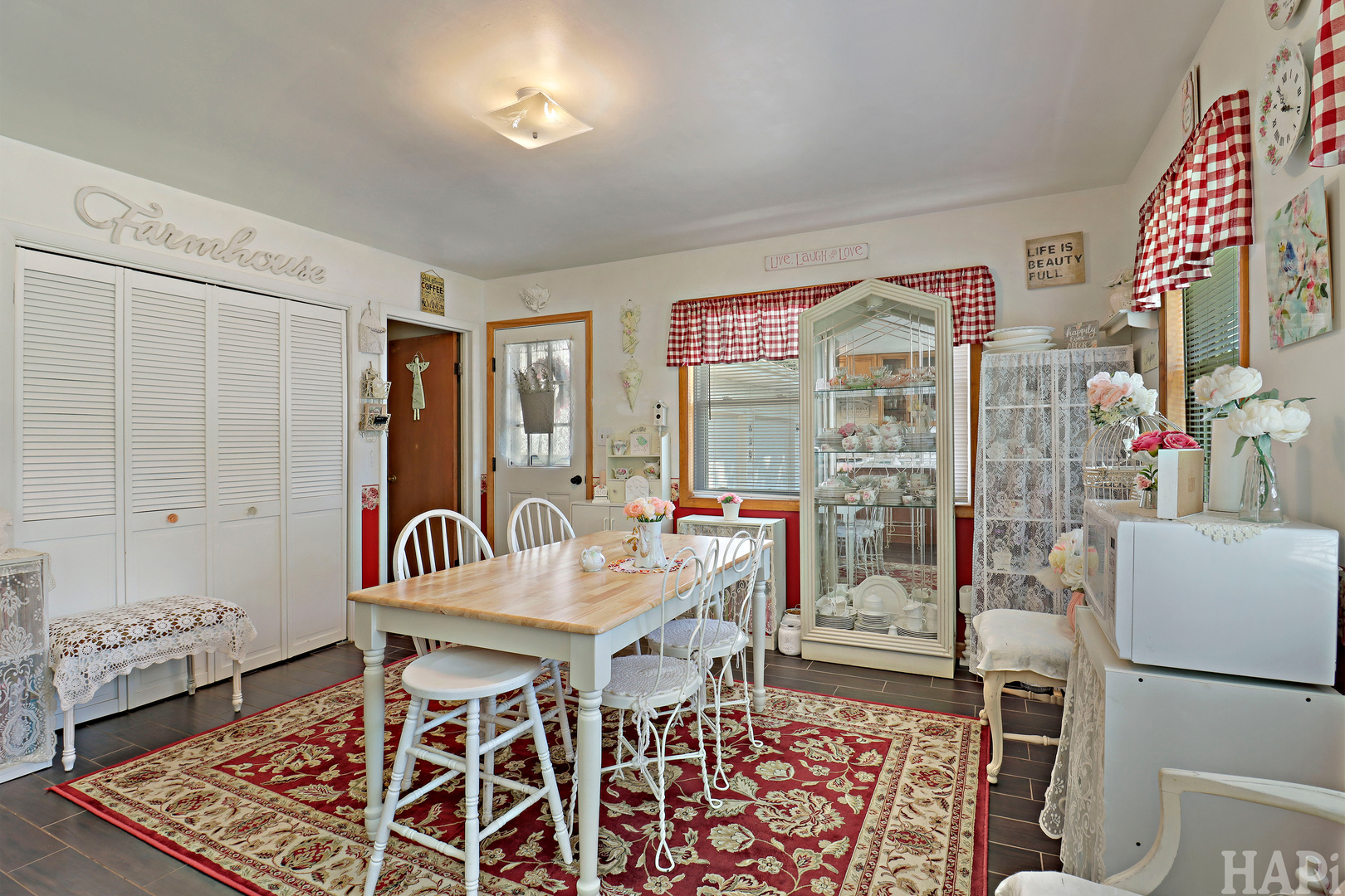 630 Stewart Avenue Property Photo 12