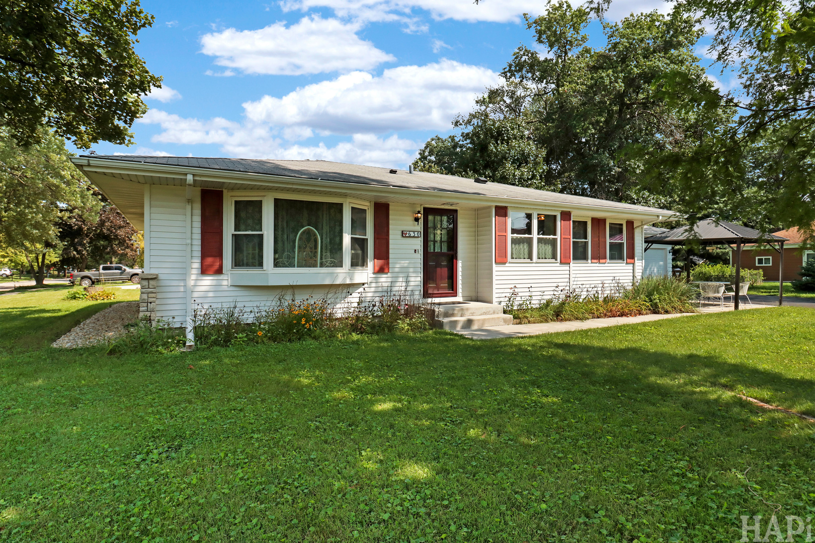 630 Stewart Avenue Property Photo 26