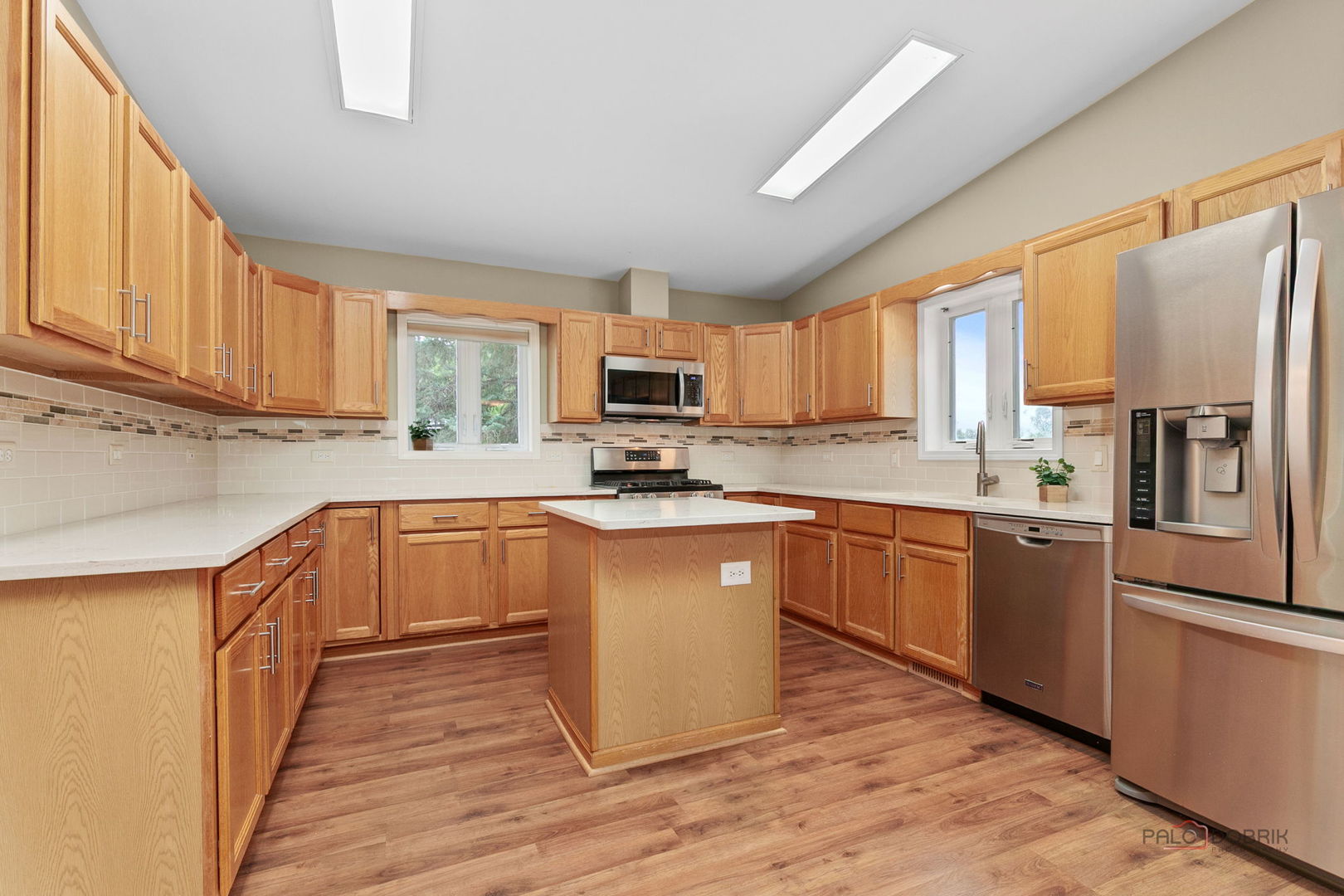 1832 Paddock Court Property Photo 18