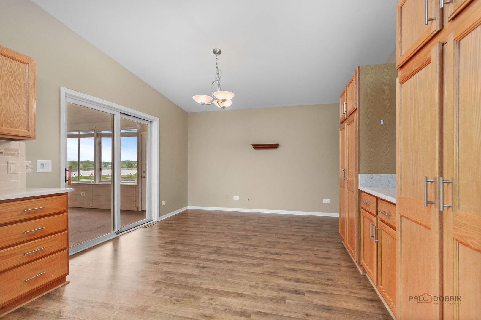 1832 Paddock Court Property Photo 19