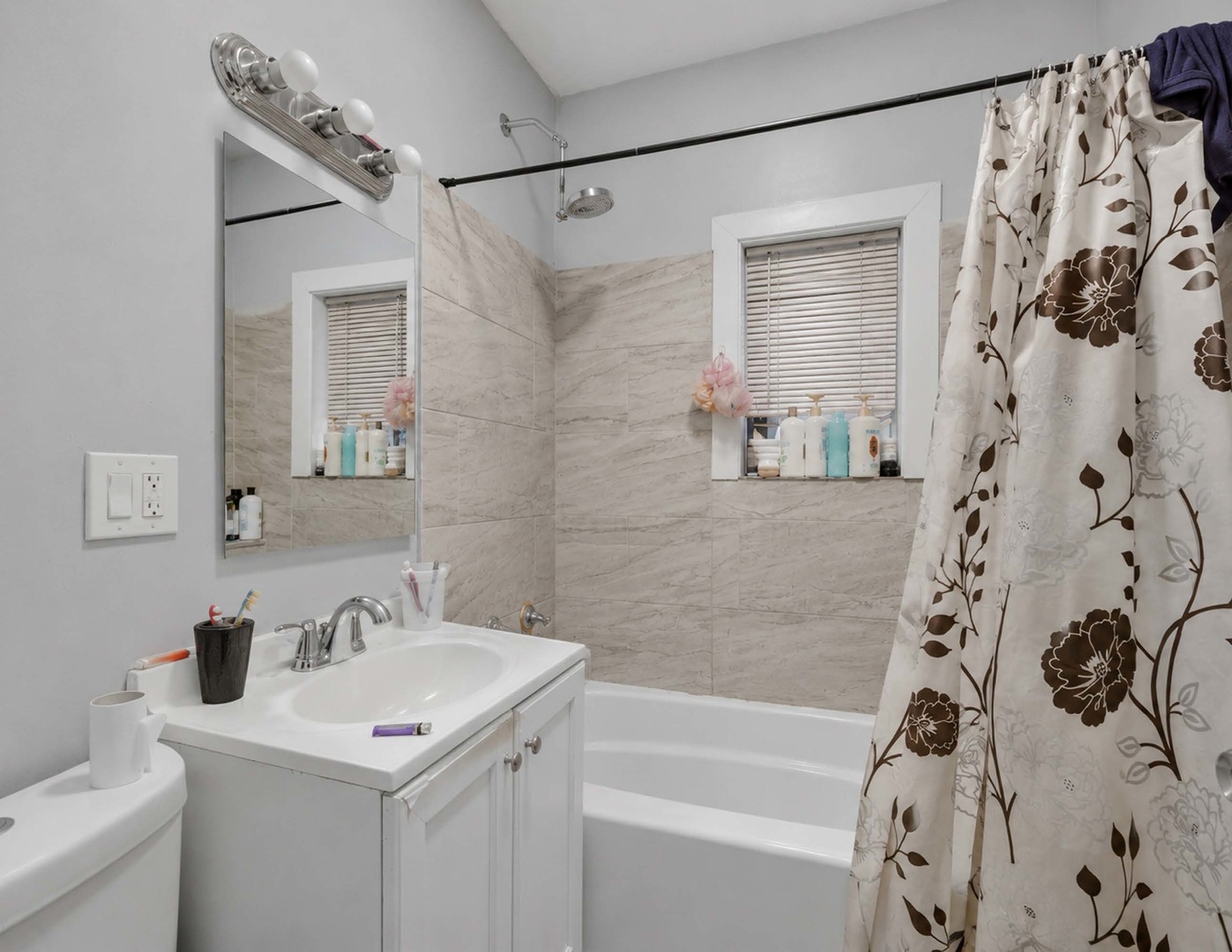 4546 W Jackson Boulevard Property Photo 11