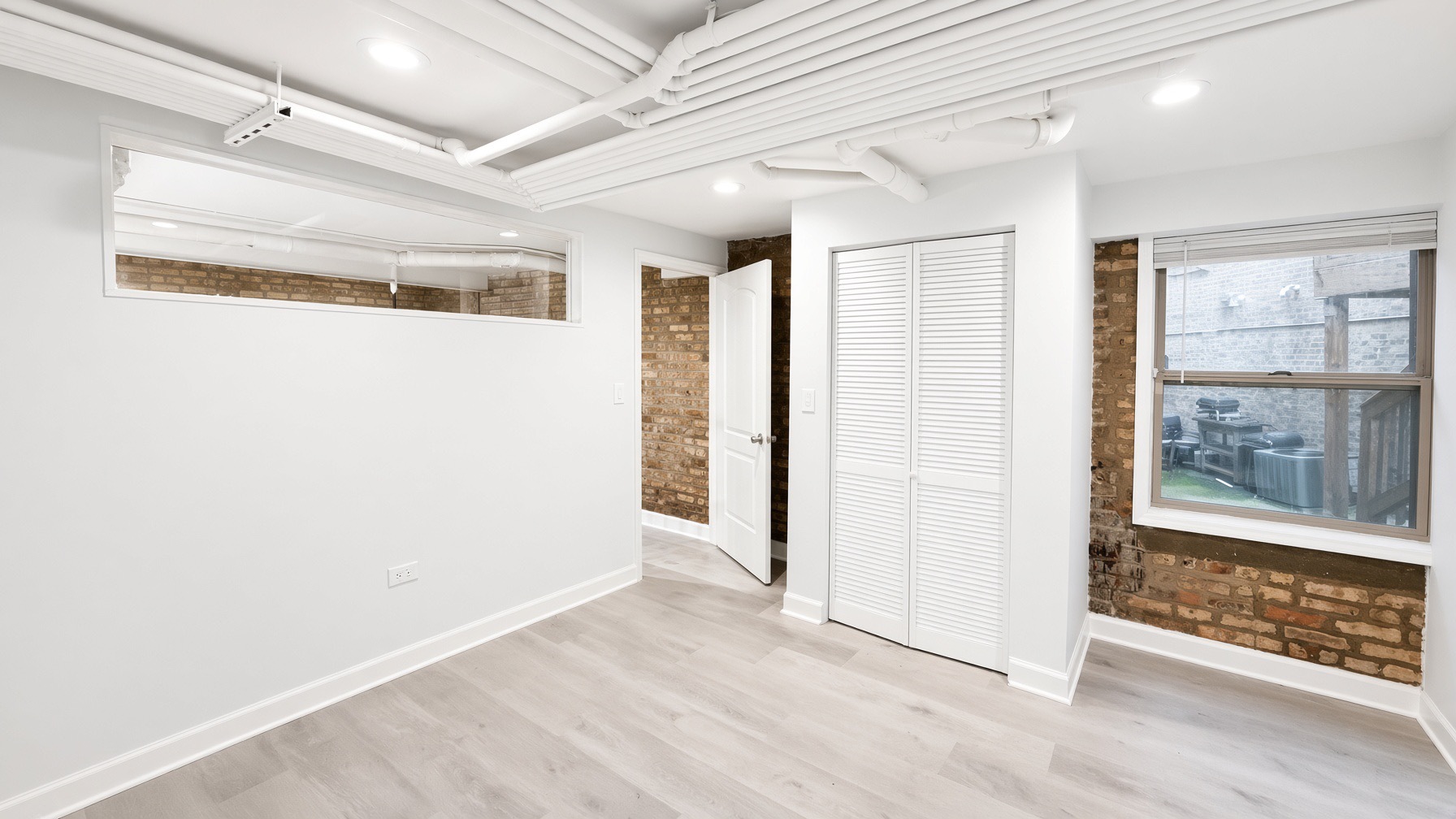 2042 W Touhy Avenue G Property Photo 8