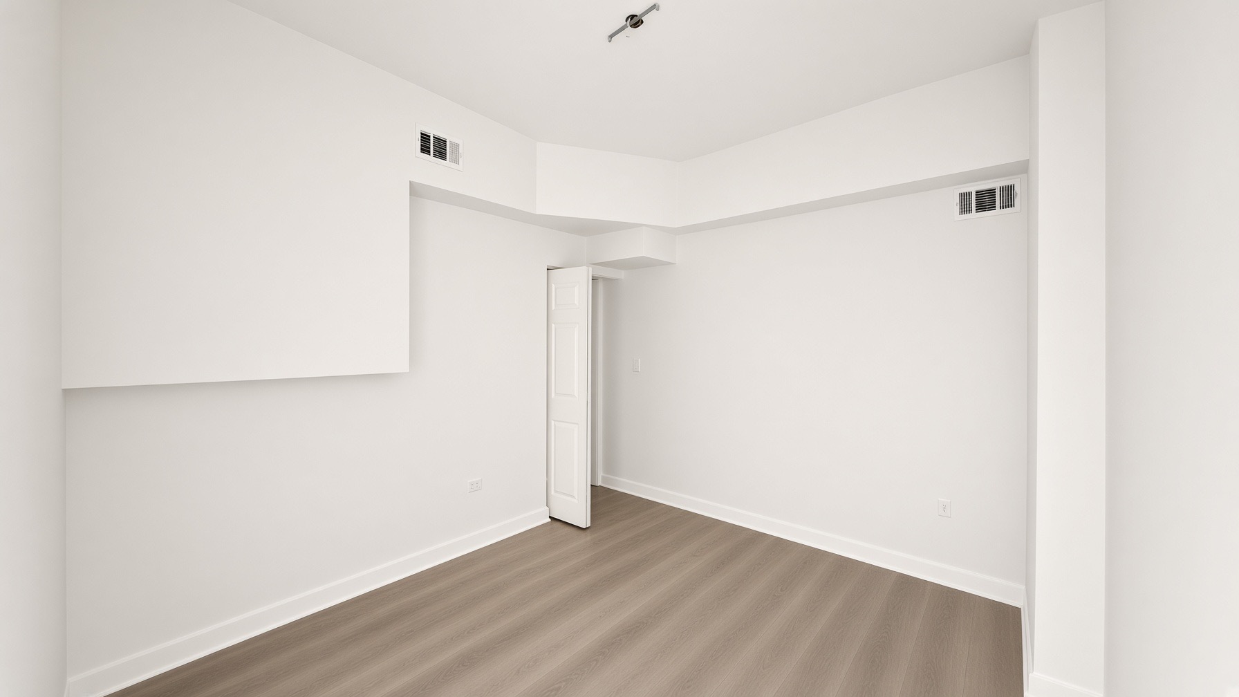 2042 W Touhy Avenue G Property Photo 11